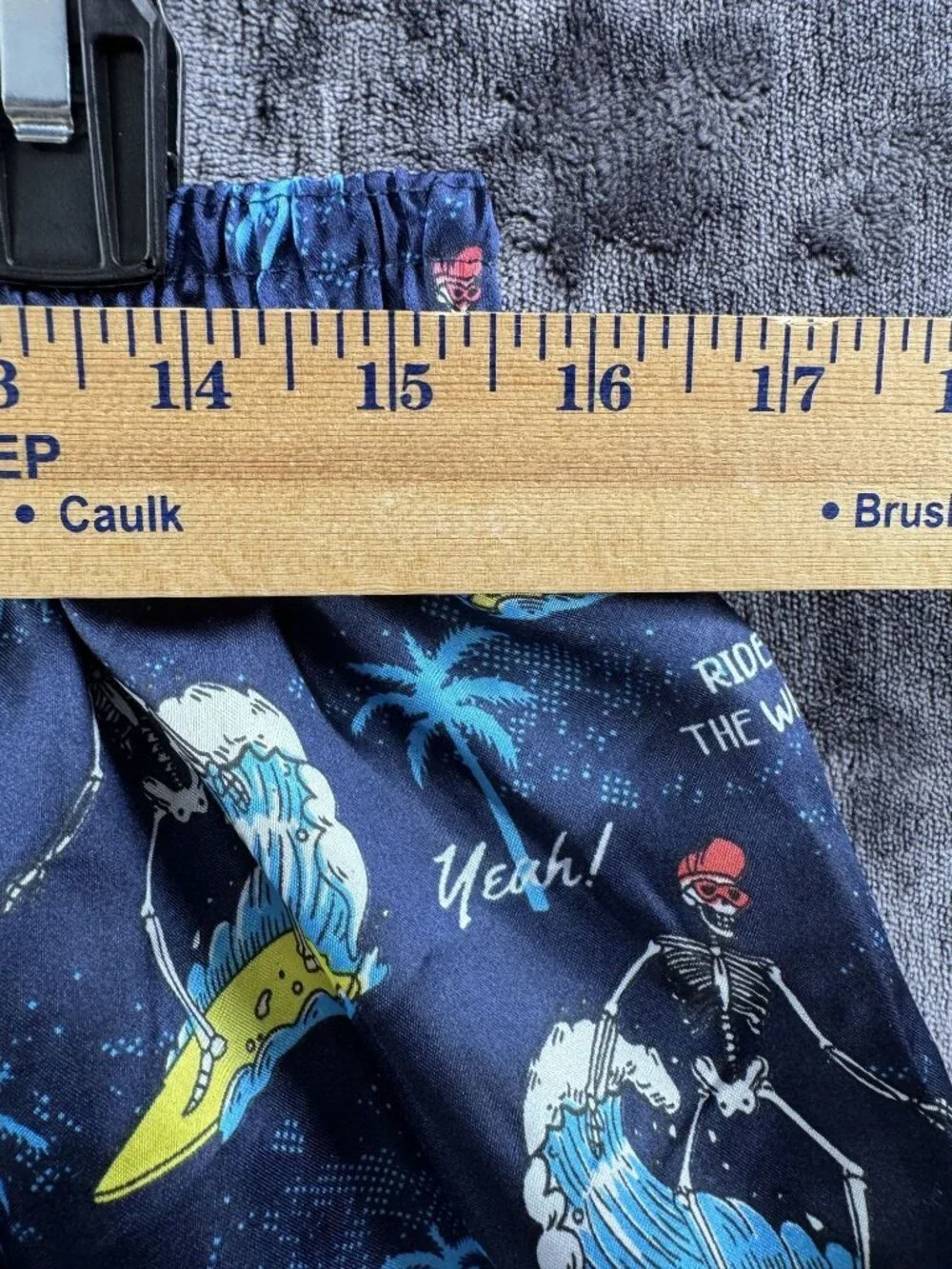 Jupiter Secret Boys Sz XL Silky Polyester Boxers/Sleep Shorts Surfing Skeletons
